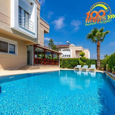 Paradise Town Villa Premium Белек Екстериор снимка