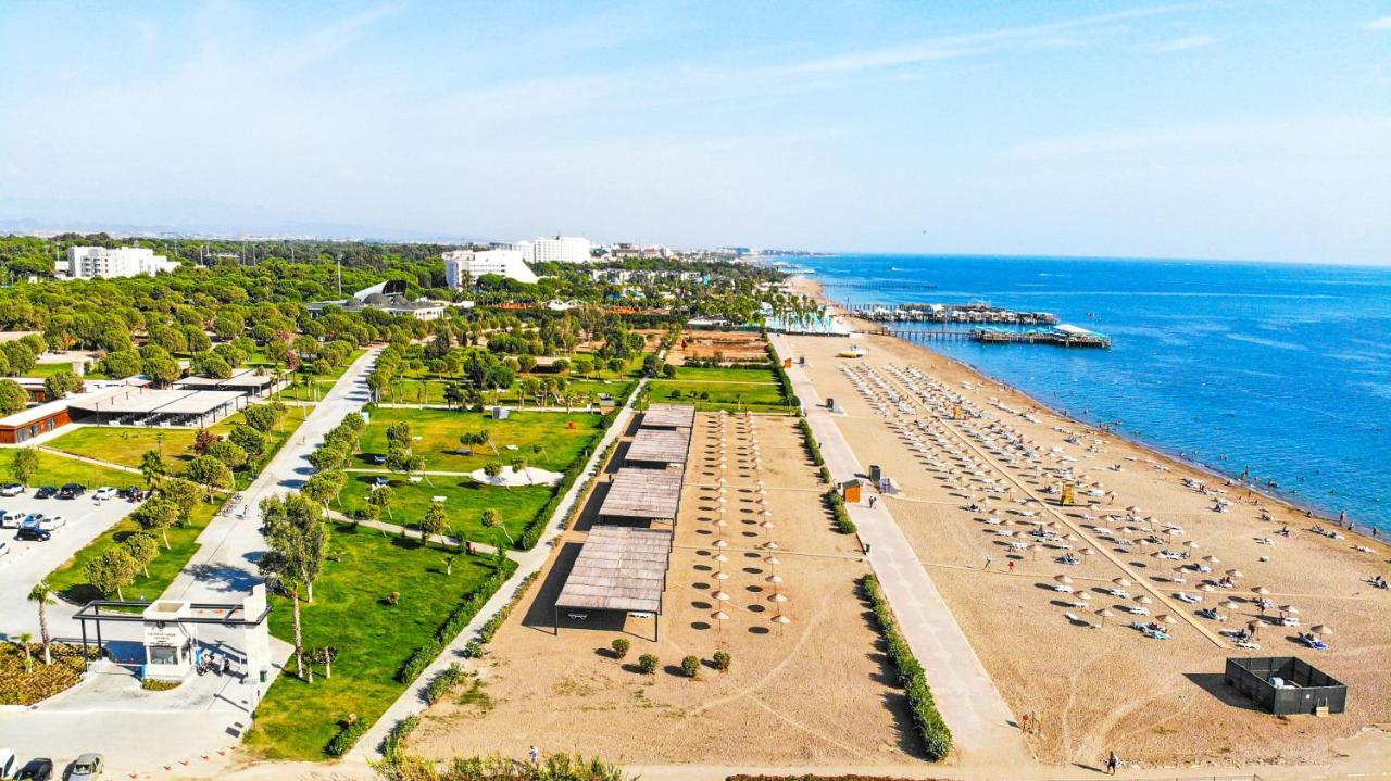Paradise Town Villa Premium Белек Екстериор снимка