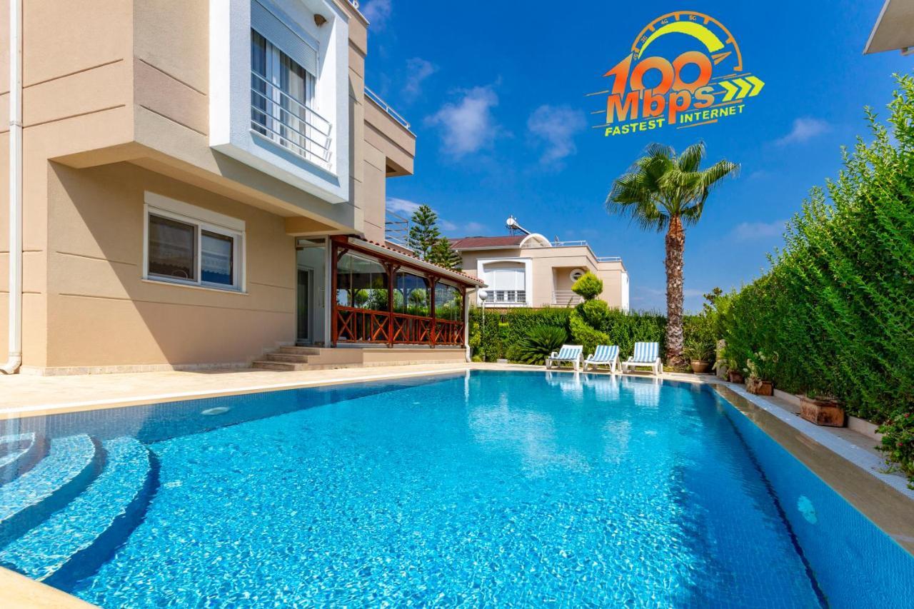 Paradise Town Villa Premium Белек Екстериор снимка